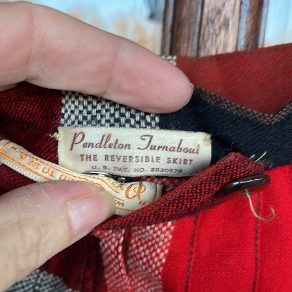 Vintage Pendleton Turnabout reversible wool pleated skirt.!! Measurements photos - Picture 6 of 12